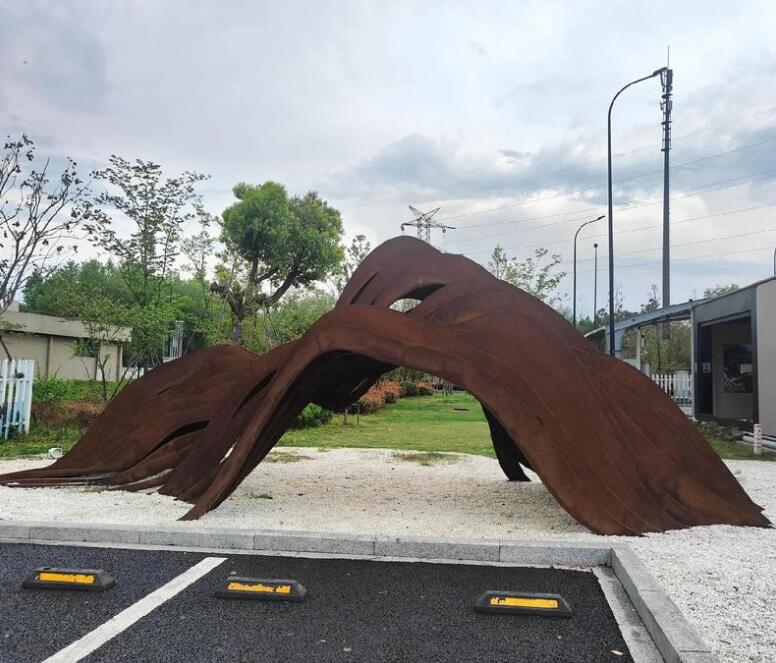 类乌齐耐候钢板造型